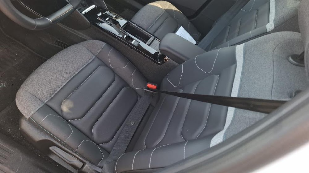 Foto Citroën ë-C4 13