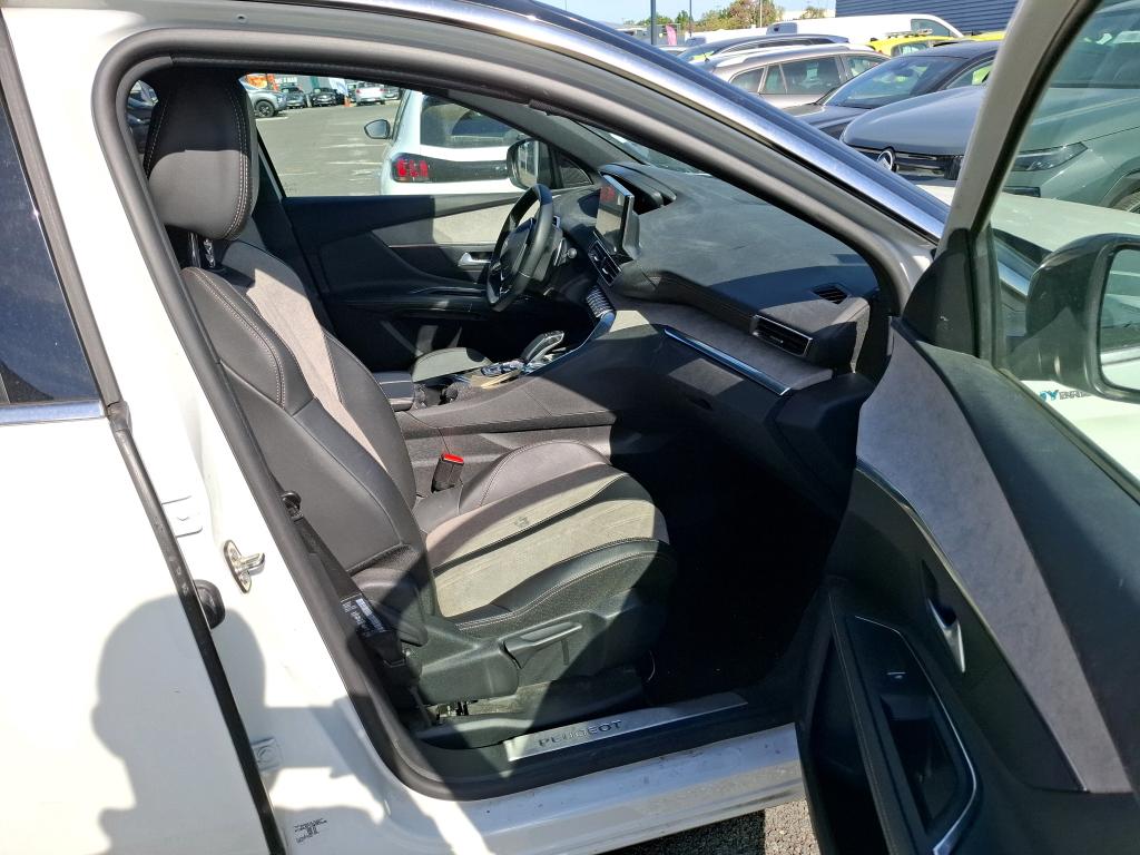 Peugeot 3008 Hybrid 225 e-EAT8 GT 2021