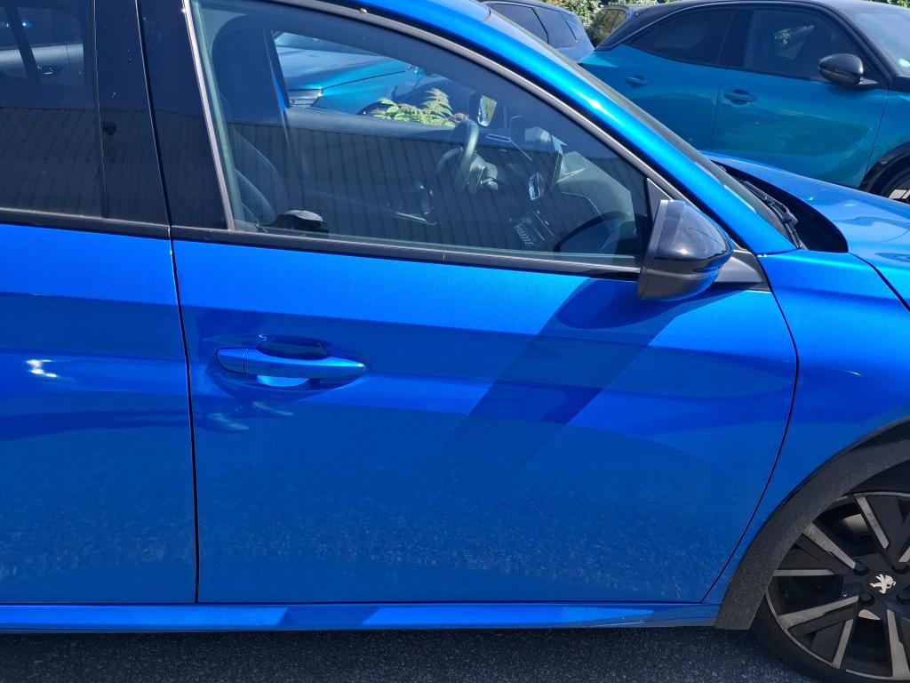 Peugeot 208 PureTech 100 S&S EAT8 GT 2023