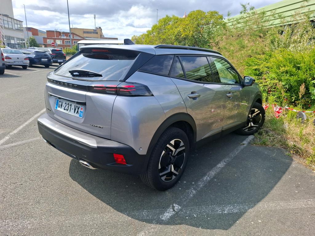 Peugeot 2008 Hybrid 136 e-DCS6 Allure 2024