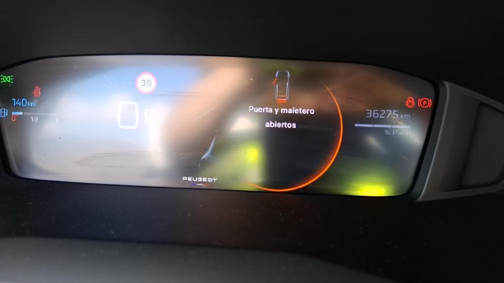 Foto Peugeot 508 Hybrid 4