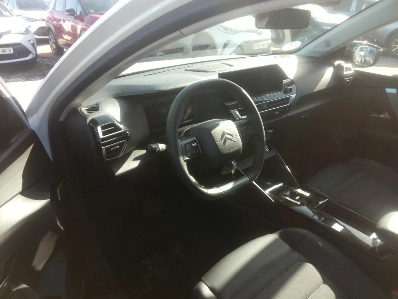 Foto Citroën C4 X 6