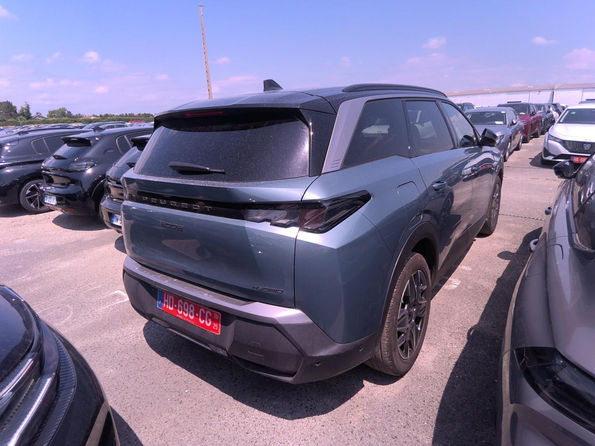 Peugeot 5008 Hybrid 145 e-DCS6 GT 2025