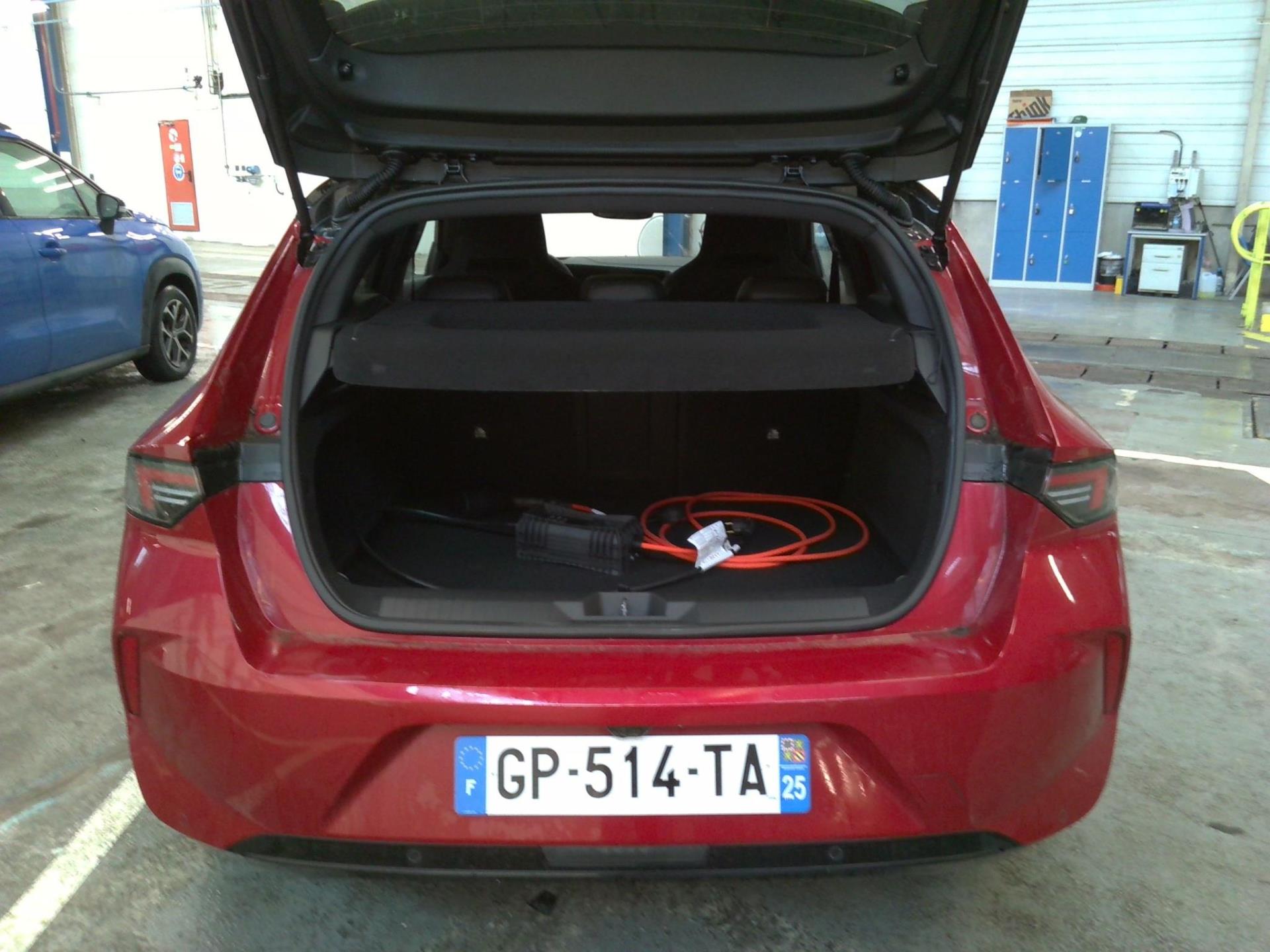 Opel Astra Hybride Rechargeable 225 ch BVA8 GSe 2023