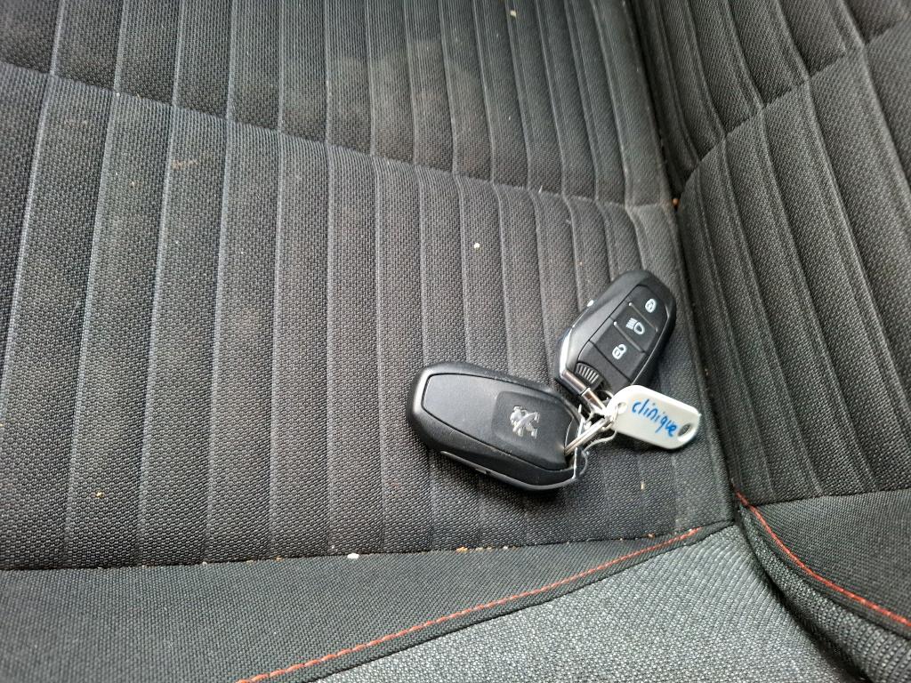 Peugeot 208 ELECTRIQUE 50 KWH 136 ACTIVE BUSINESS R 2021