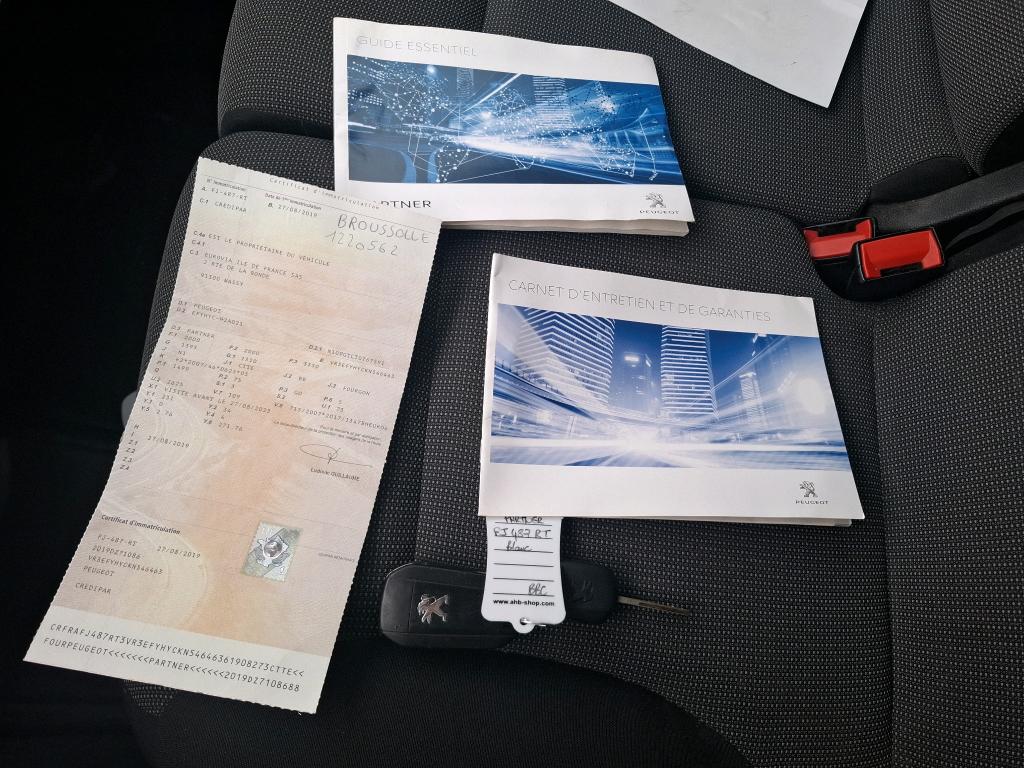 Peugeot PARTNER FOURGON STANDARD 650 KG BLUEHDI 100 BVM5 PREMIUM 2019