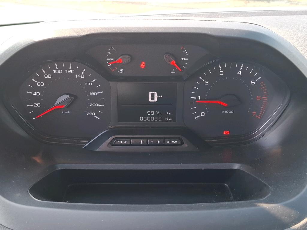 Peugeot PARTNER FOURGON STANDARD 650 KG BLUEHDI 75 BVM5 PREMIUM 2020