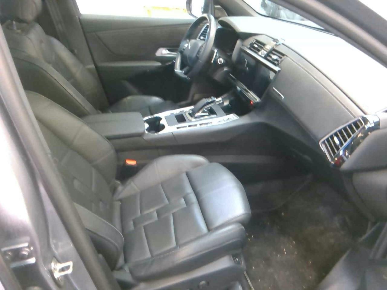 DS DS7 Crossback Hybride E-Tense 300 EAT8 4x4 Rivoli 2021