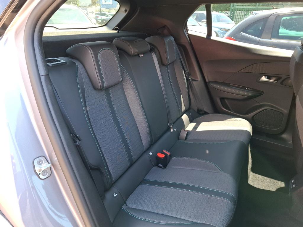 Peugeot 2008 PureTech 130 S&S EAT8 Allure Pack 2023
