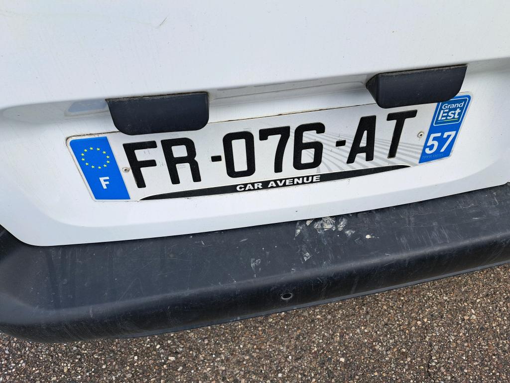Peugeot PARTNER FOURGON STANDARD 650 KG BLUEHDI 100 S&S BVM5 ASPHALT 2020