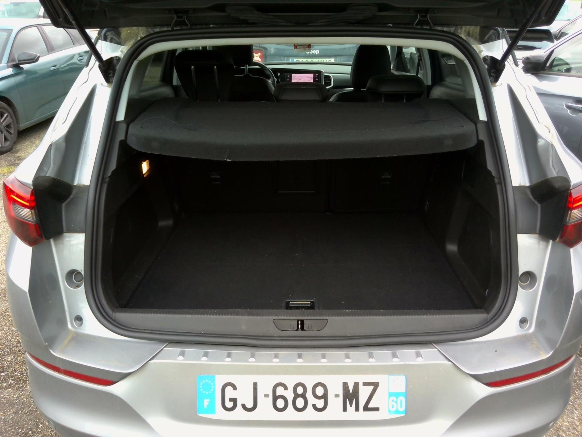 Opel Grandland Hybrid4 300 ch AWD BVA8 Ultimate 2022