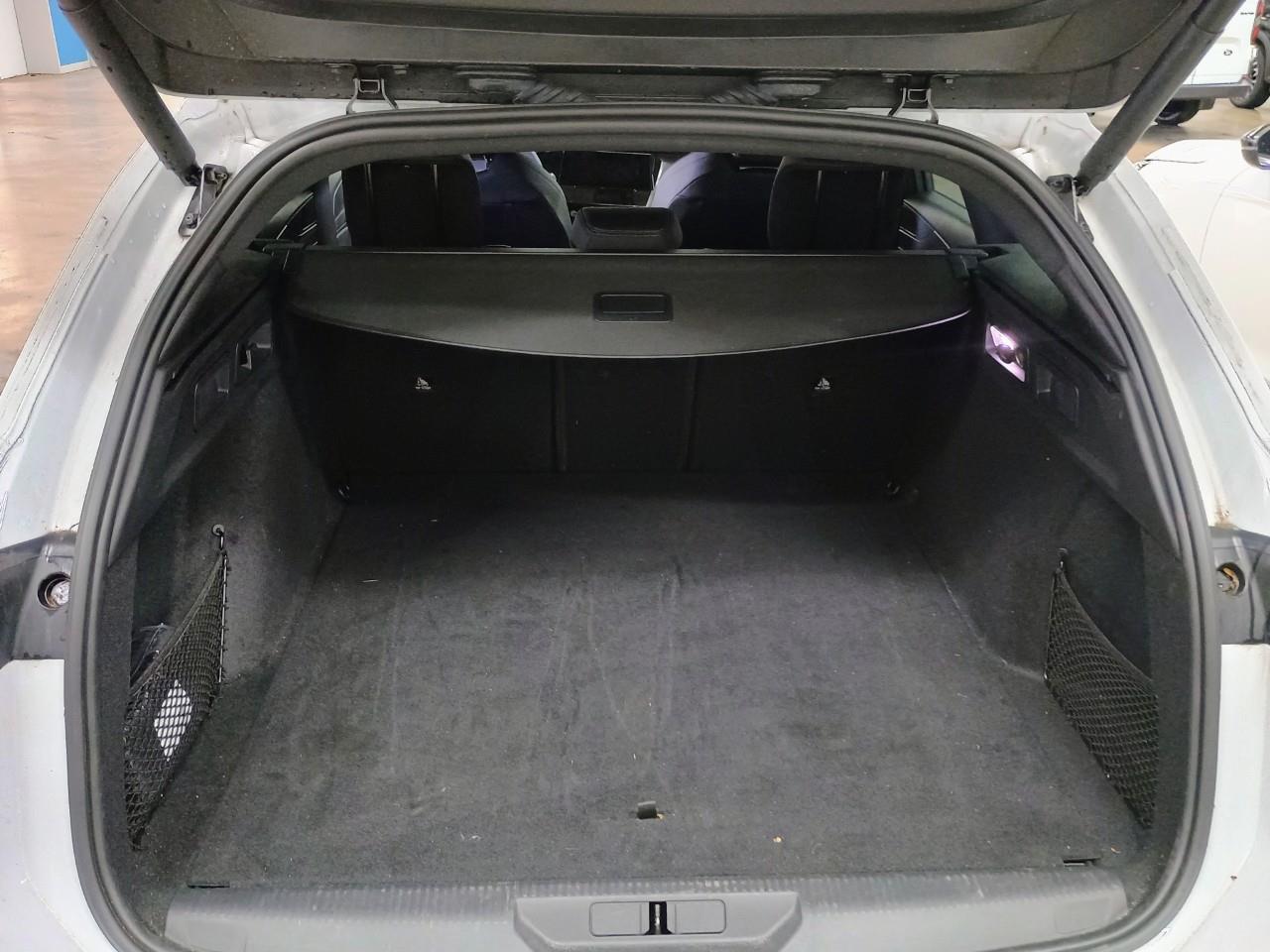 Peugeot 308 III