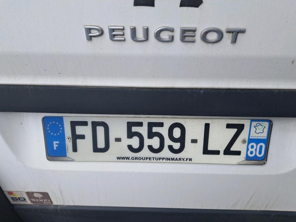 Peugeot BOXER TOLE 330 L1H1 BLUEHDI 110 PREMIUM PACK 2019