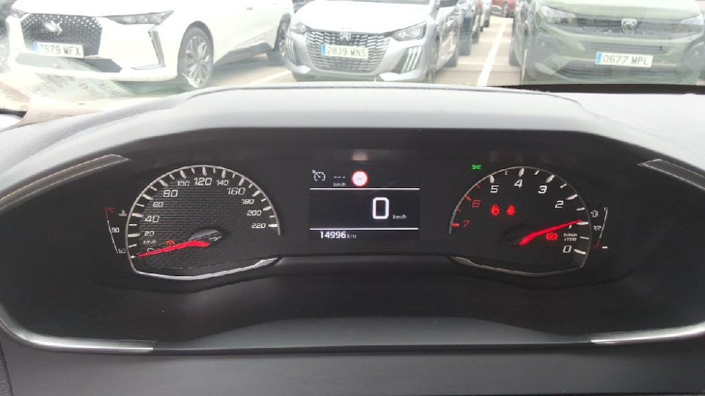 Foto Peugeot 308 5