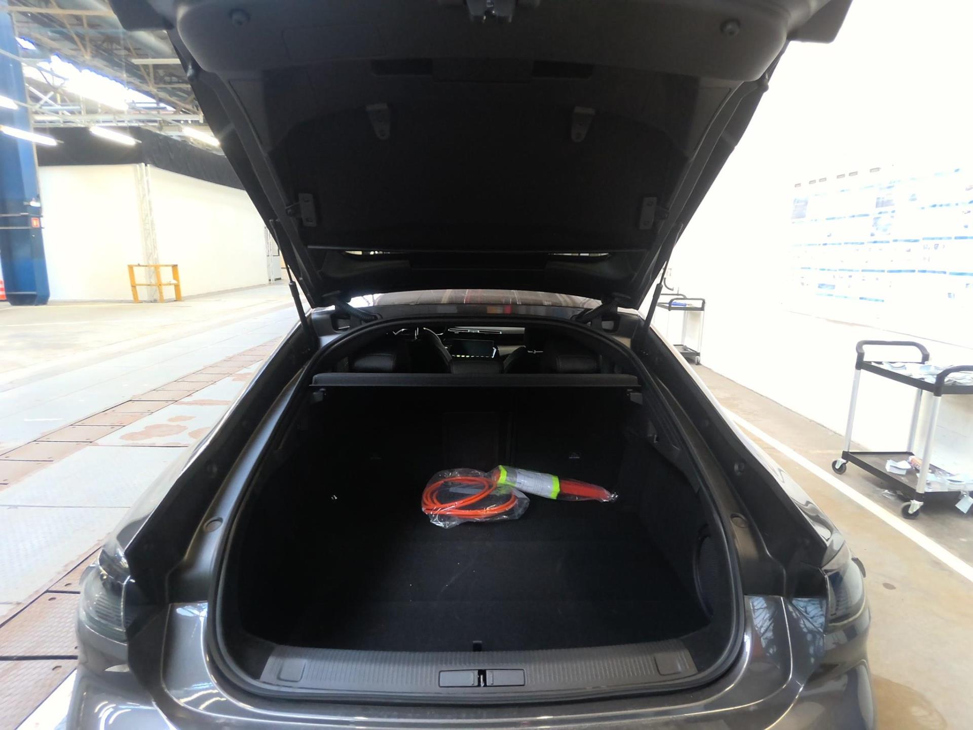 Peugeot 508 Hybrid 225 e-EAT8 GT 2023