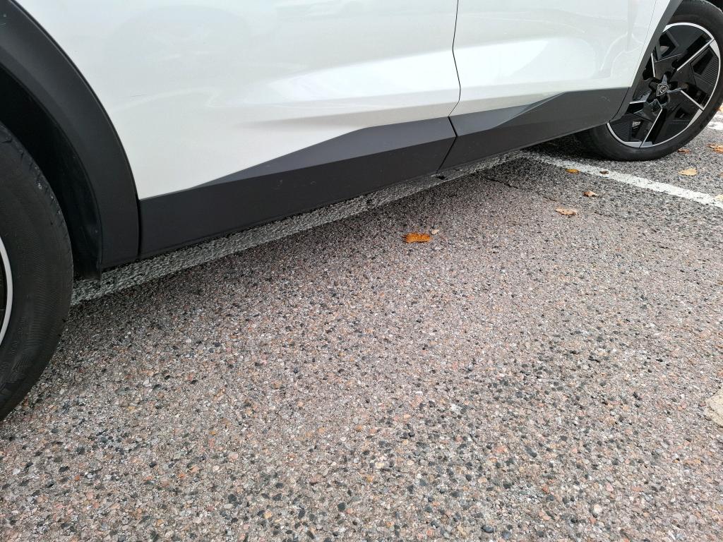 Peugeot 408 PHEV 225 e-EAT8 GT 2023