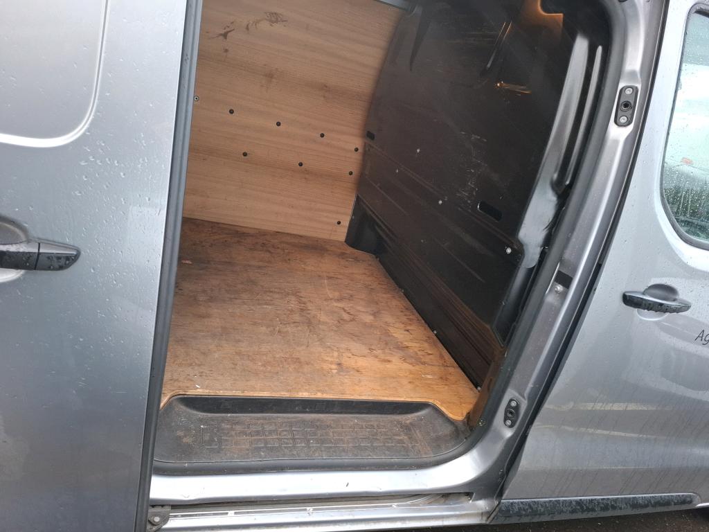 Citroen JUMPY FGN M BLUEHDI 120 S&S BVM6 DRIVER 340 NM 2021