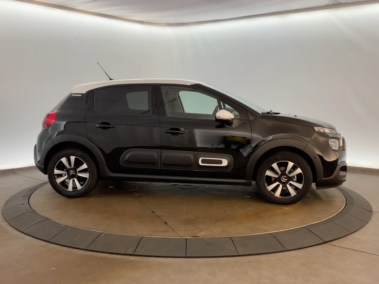 Citroen C3 PureTech 83 S&S BVM5 Shine 2023