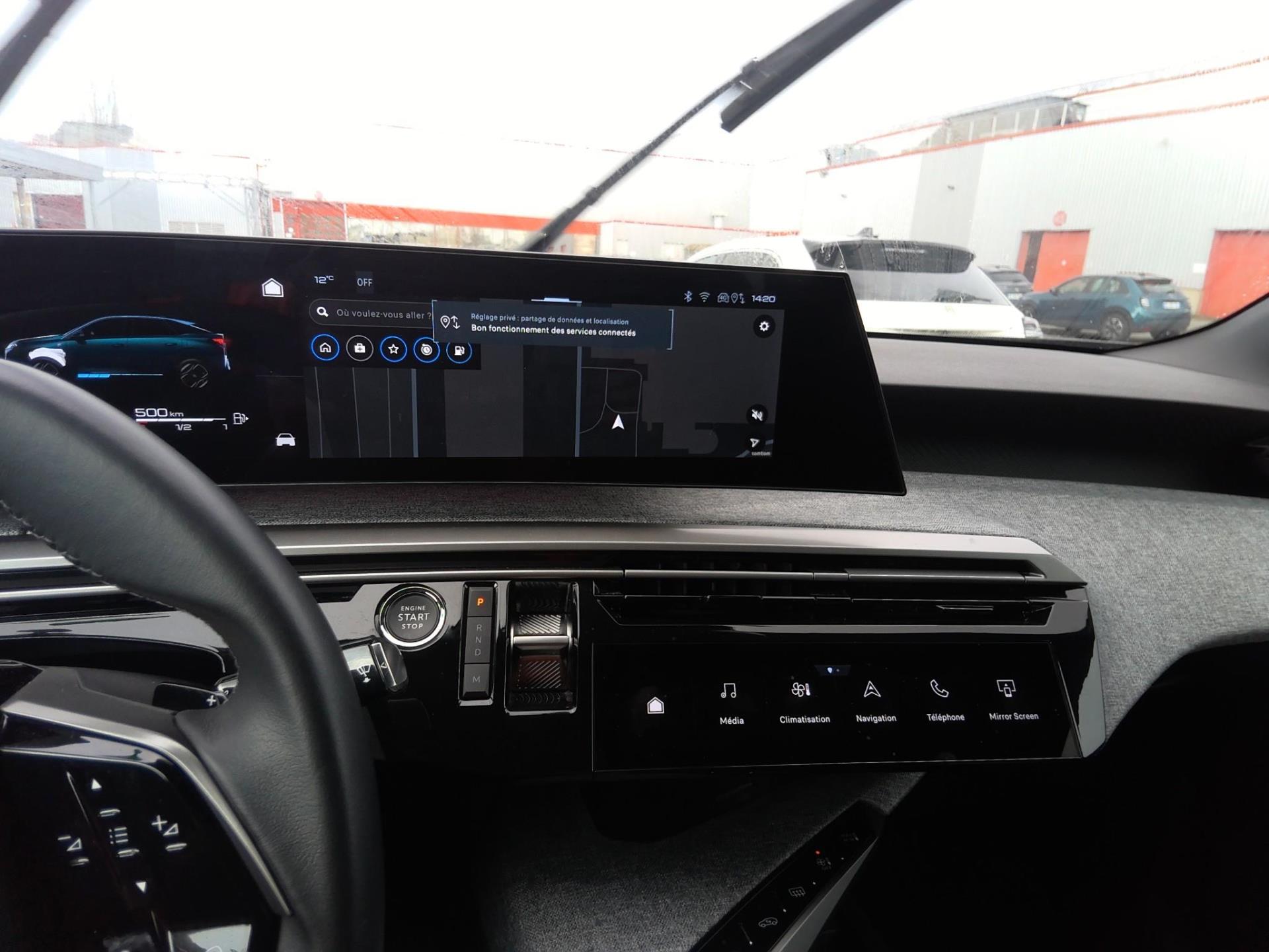 Peugeot 3008 Hybrid 136 e-DCS6 Allure 2025