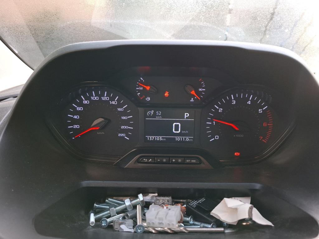 Peugeot PARTNER FOURGON STANDARD 1000 KG PURETECH 130 S&S EAT8 PREMIUM 2021