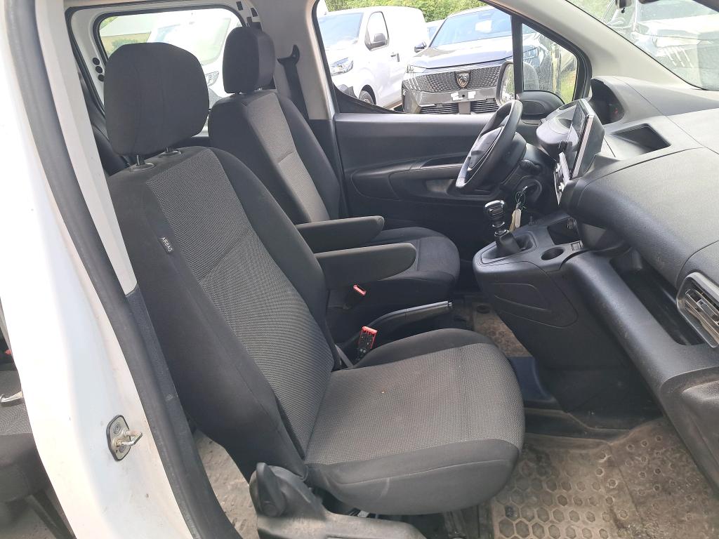 Peugeot PARTNER CA BLUEHDI 100 S&S BVM6  2021