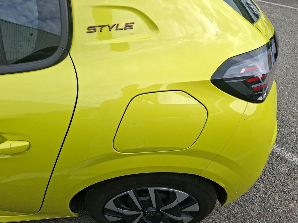 Peugeot 208 Hybrid 110 ch e-DCS6 Style 2025
