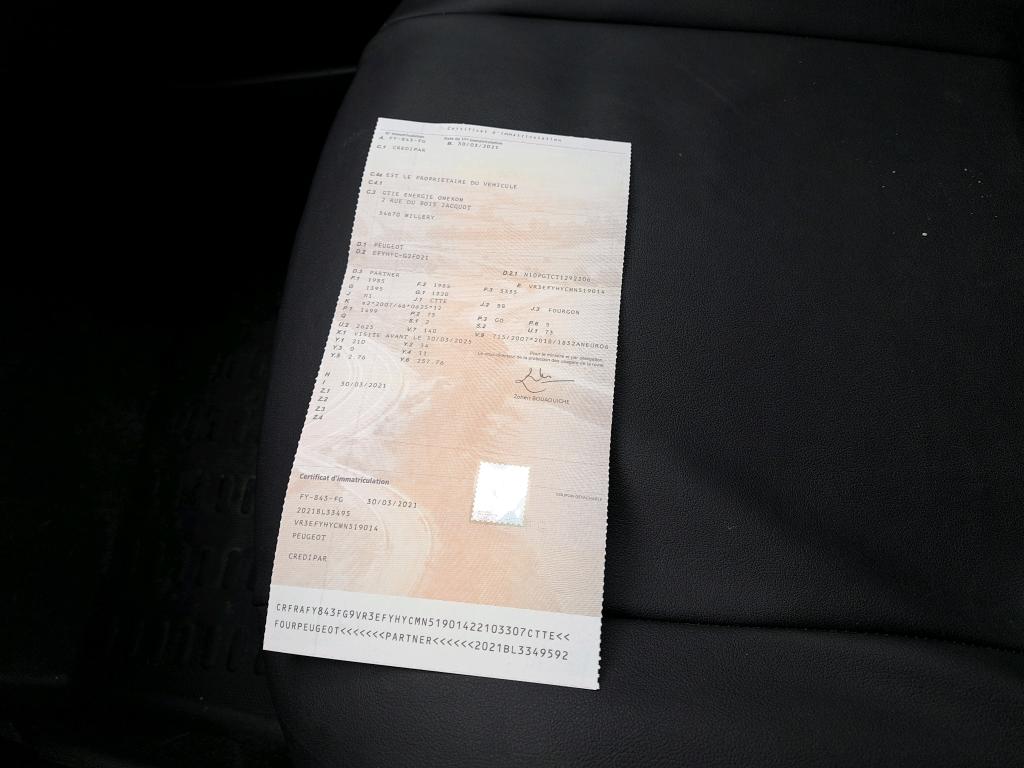 Peugeot PARTNER FOURGON STANDARD 650 KG BLUEHDI 100 S&S BVM5 ASPHALT 2021