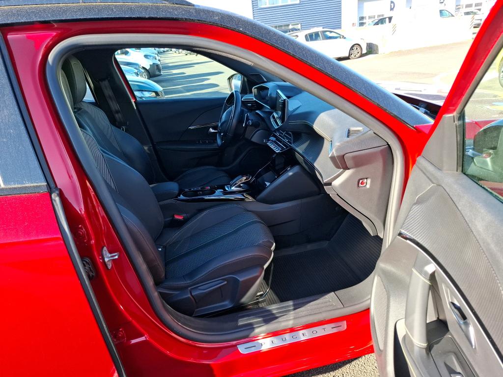Peugeot 2008 BlueHDi 130 S&S EAT8 GT 2022