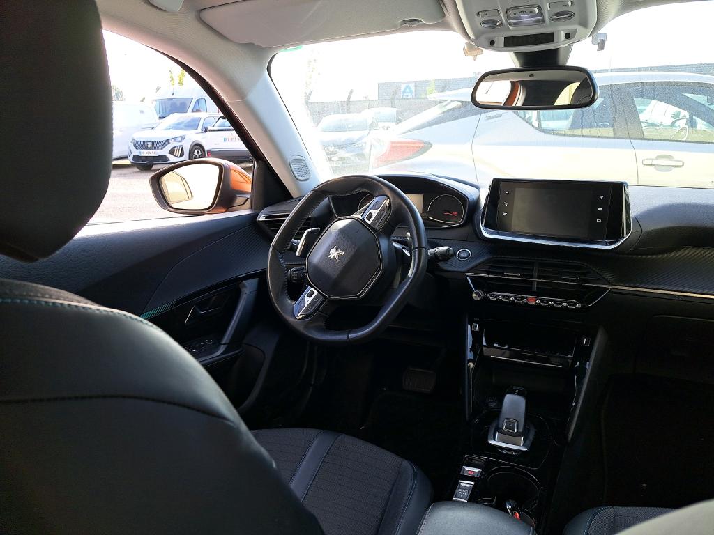 Peugeot 2008 BlueHDi 130 S&S EAT8 Allure 2021