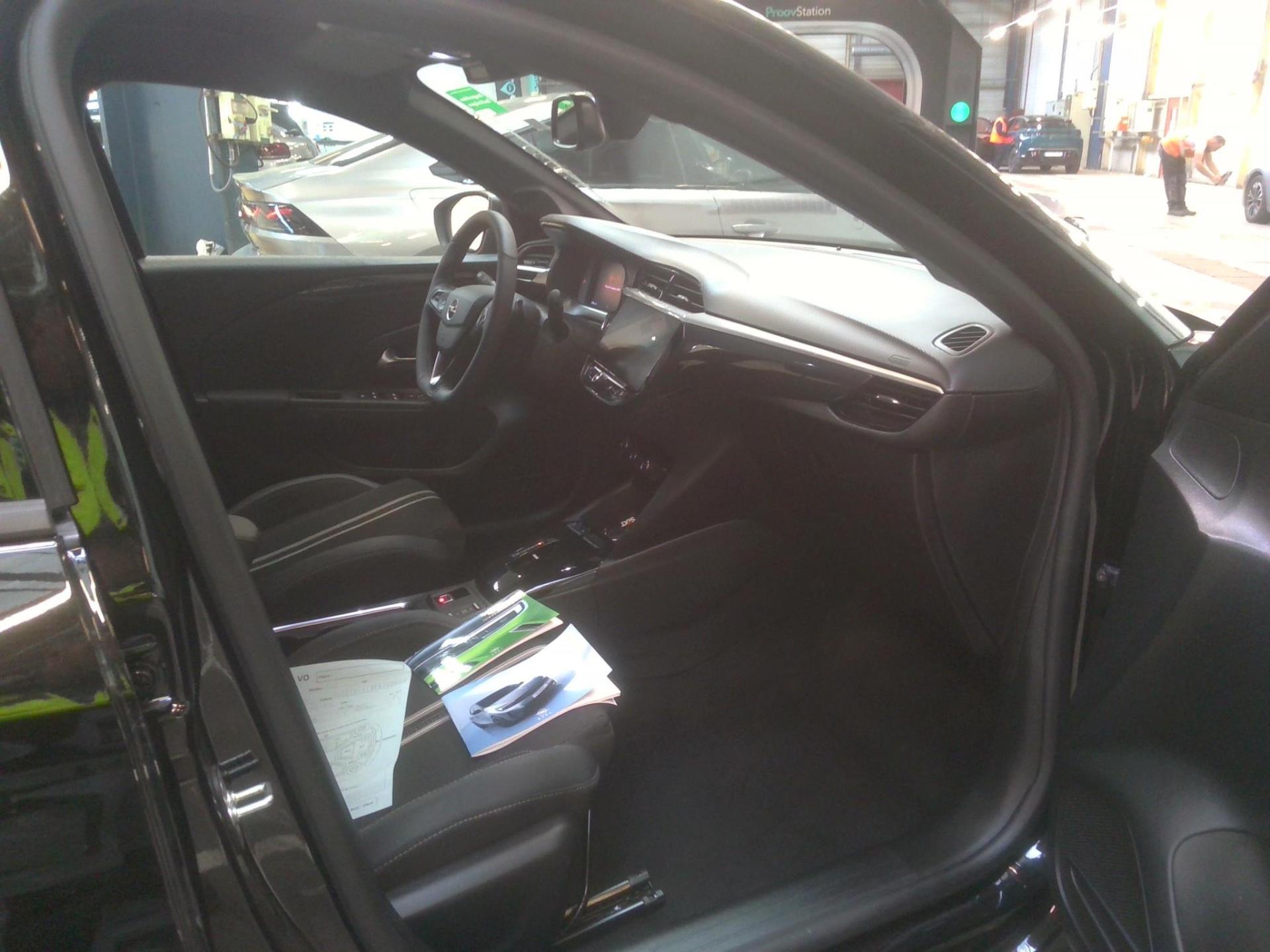 Opel Corsa 1.2 Turbo 130 ch BVA8 GS 2024