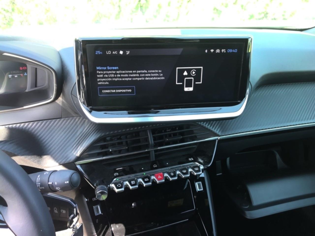 Foto Peugeot 2008 9