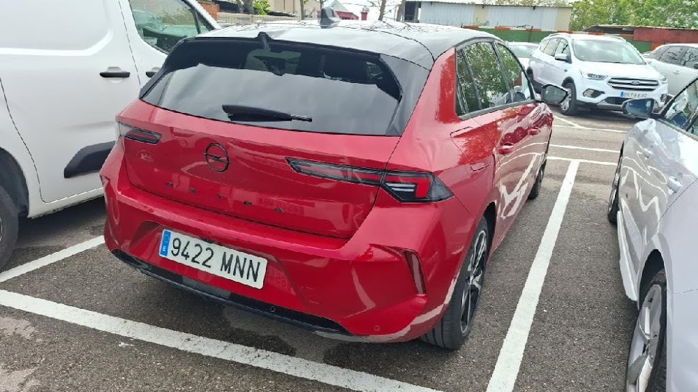 Foto Opel Astra 4