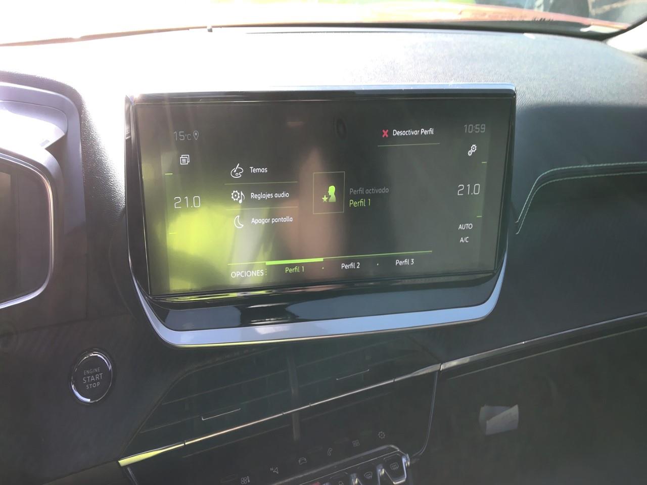 Foto Peugeot 2008 9