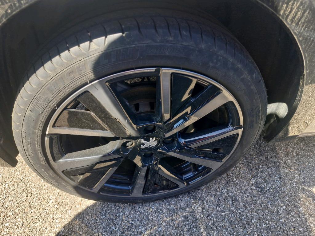 Peugeot 208 PureTech 100 S&S BVM6 GT 2023