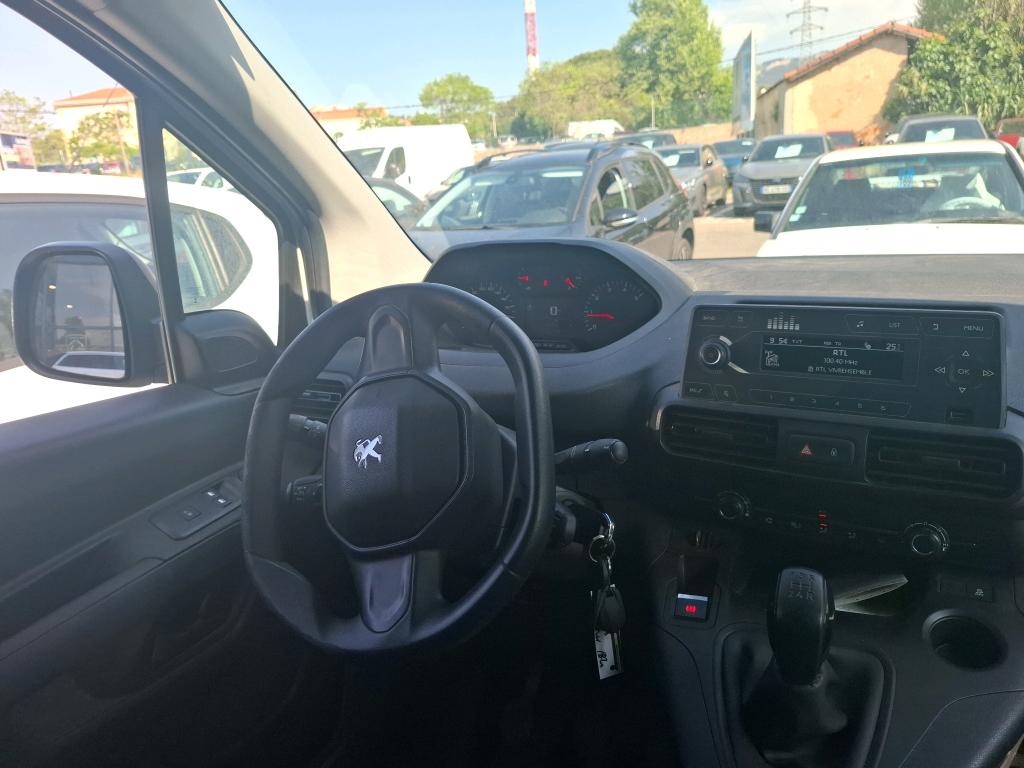Peugeot PARTNER FOURGON STANDARD 650 KG BLUEHDI 100 S&S BVM5 PREMIUM 2021
