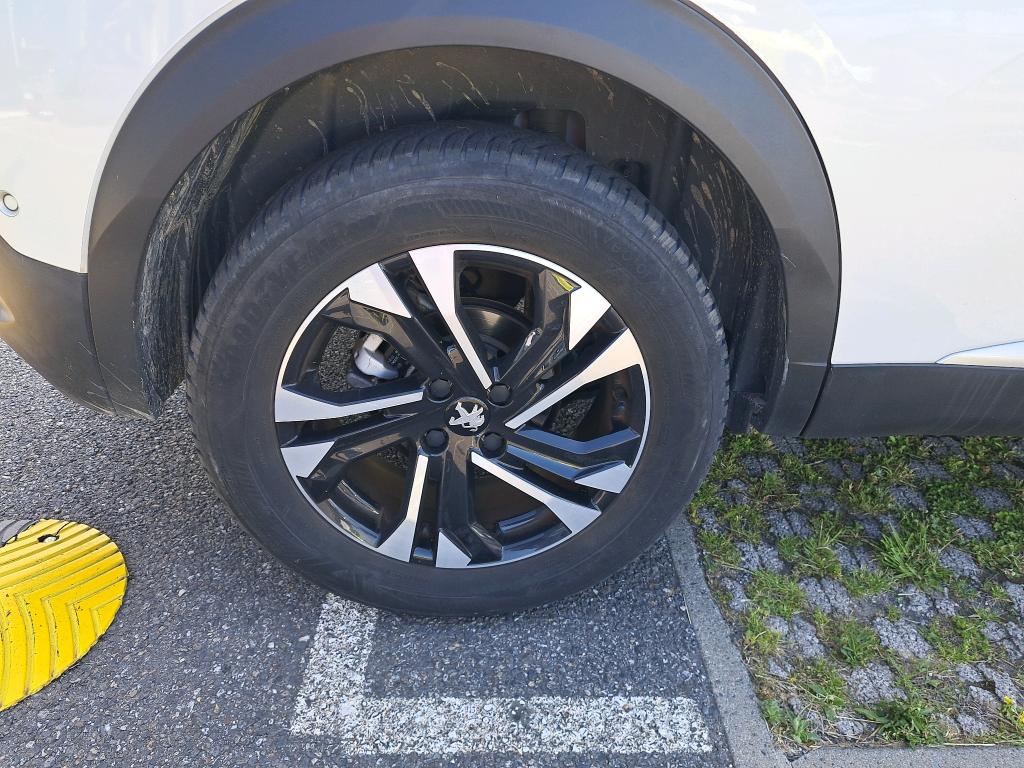 Peugeot 2008 PureTech 155 S&S EAT8 GT 2022