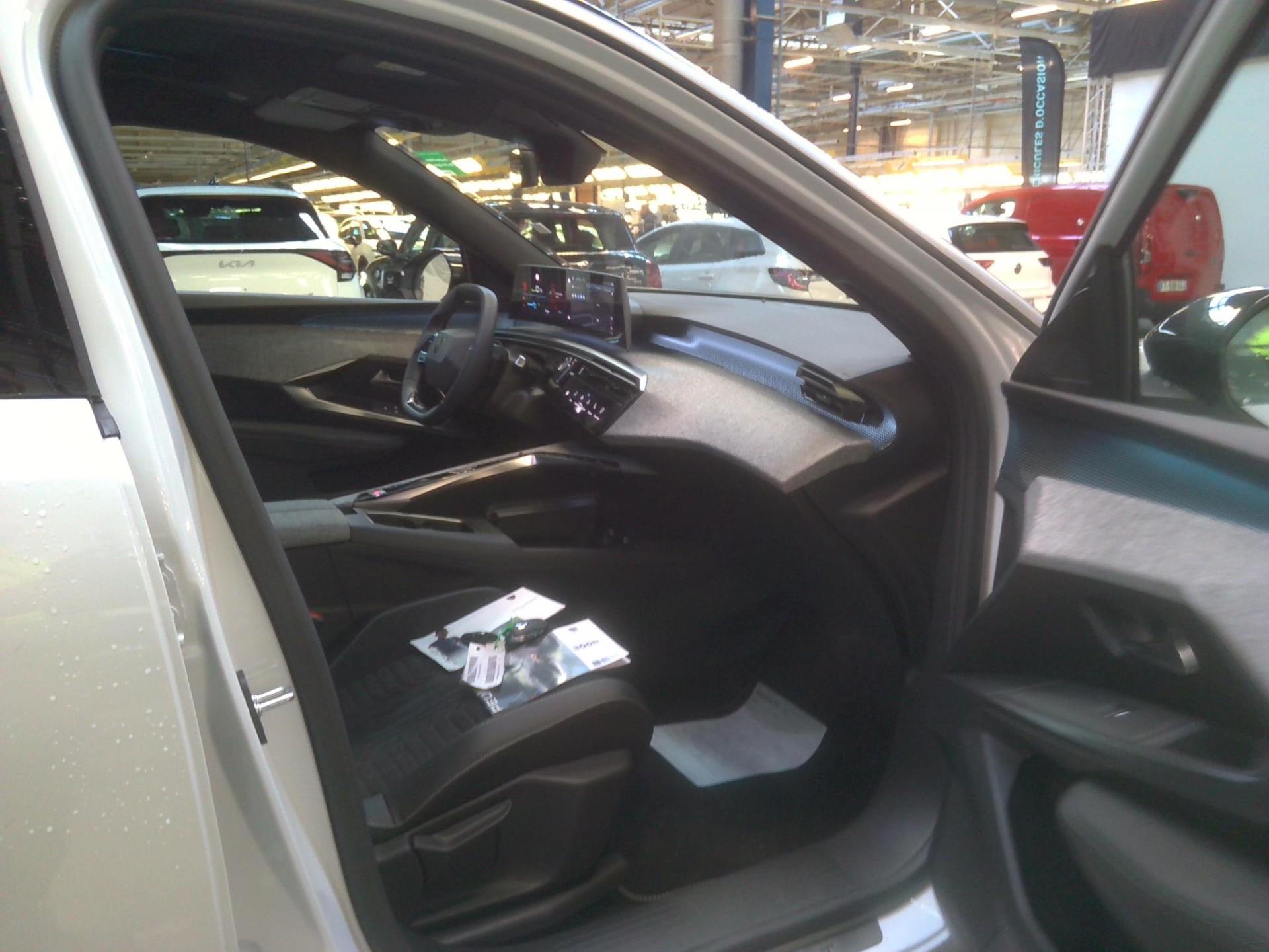 Peugeot 5008 Electrique 73 kWh 210 ch GT 2024