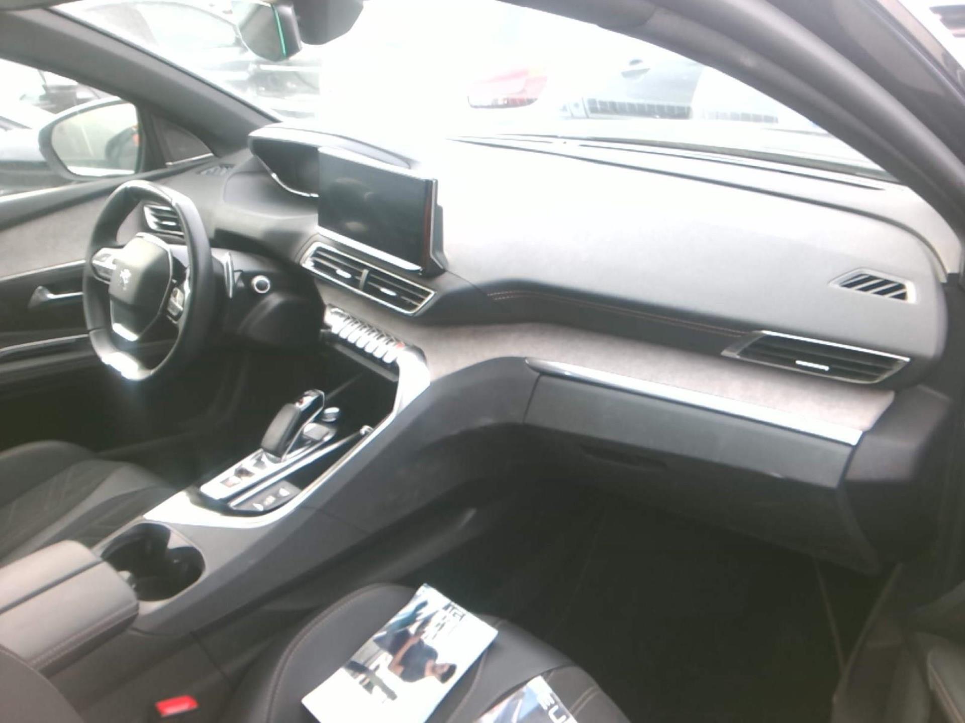 Peugeot 3008 Hybrid 225 e-EAT8 GT Pack 2022