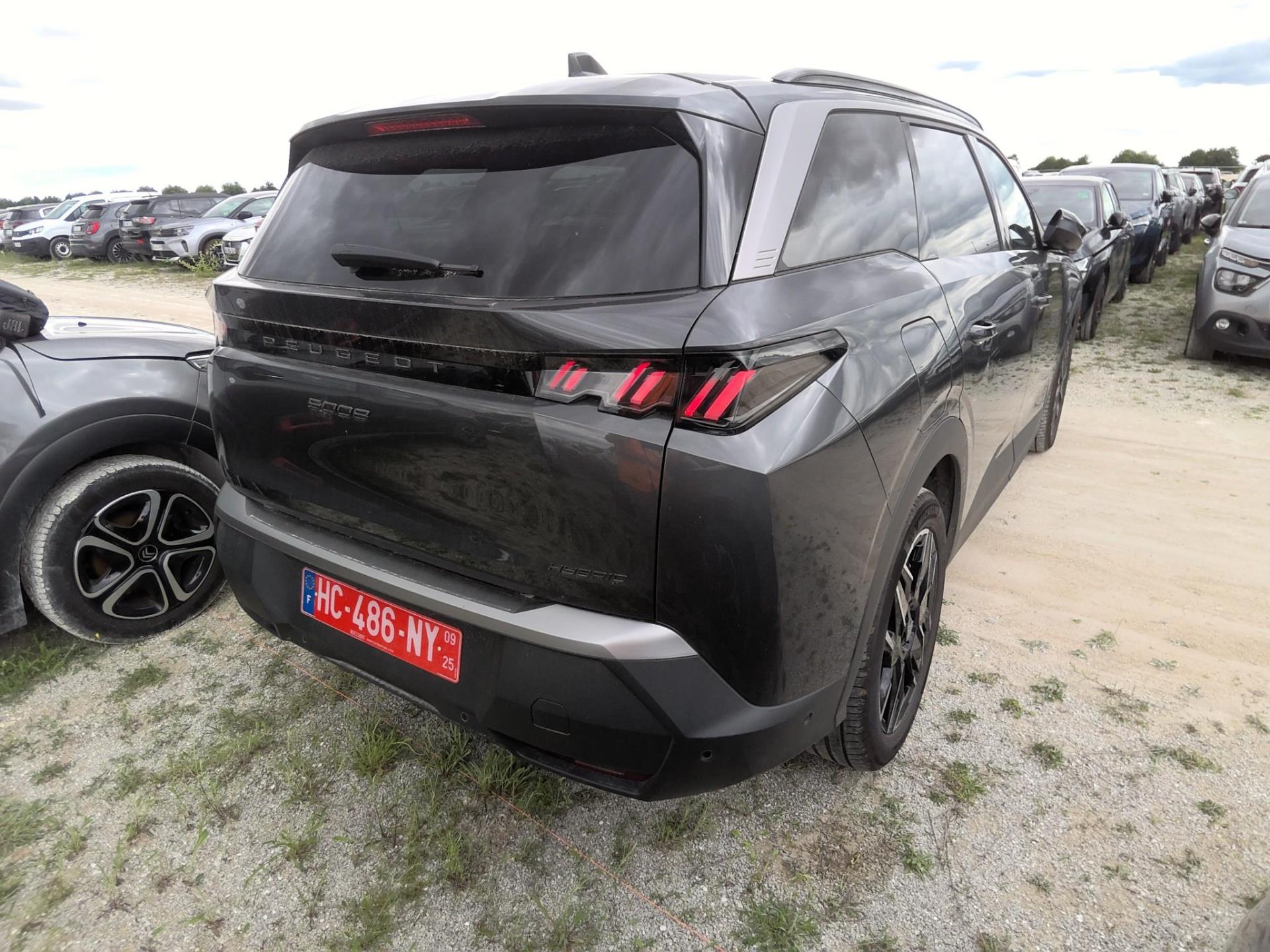 Peugeot 5008 Hybrid 136 e-DCS6 Allure 2025