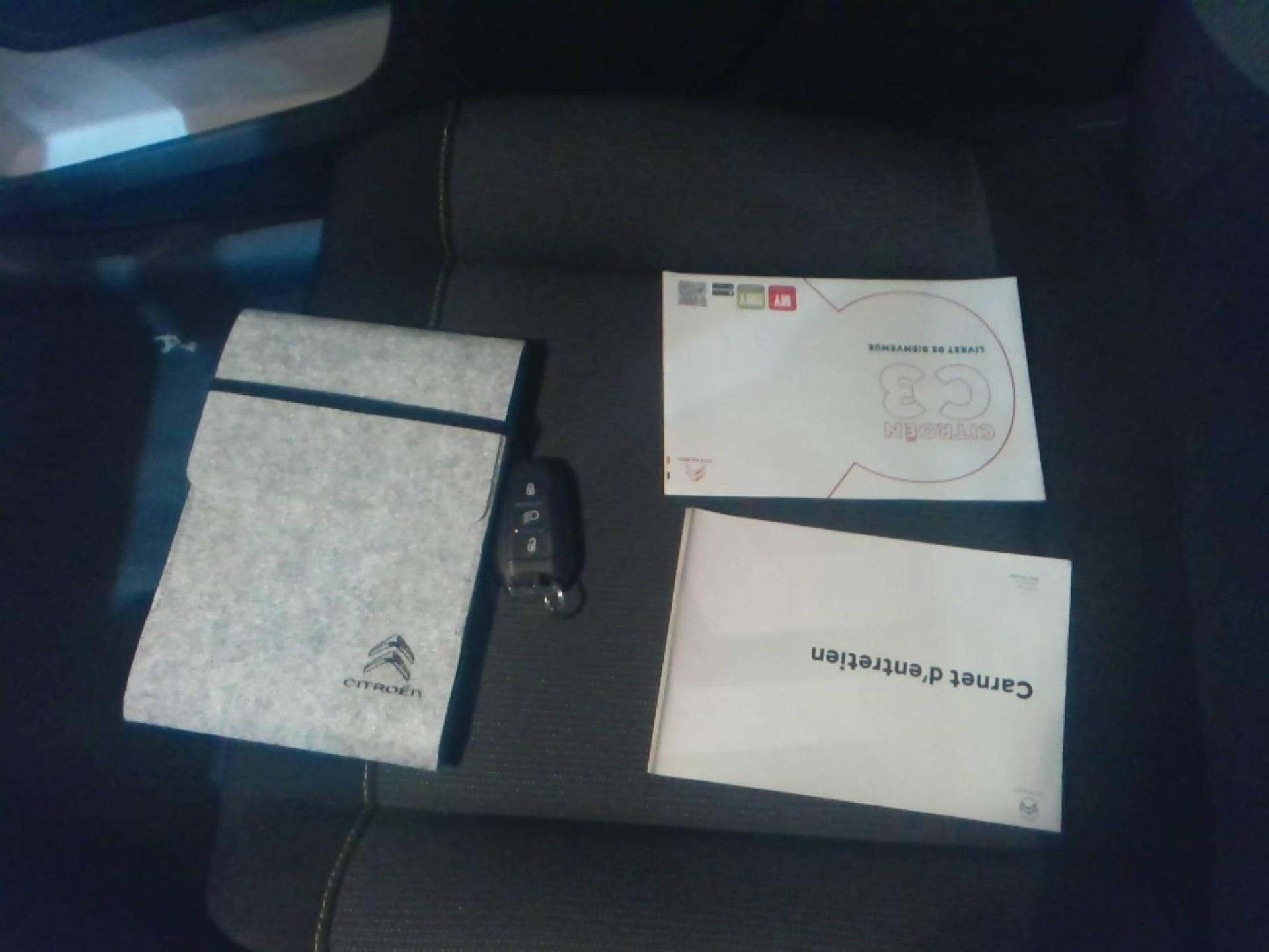 Citroen C3 BlueHDi 100 S&S BVM6 Shine 2023