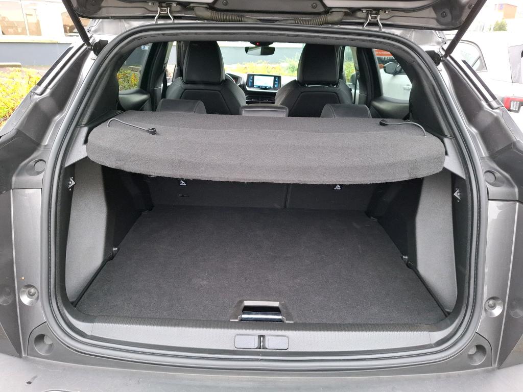 Peugeot 2008 BlueHDi 130 S&S EAT8 GT Pack 2022