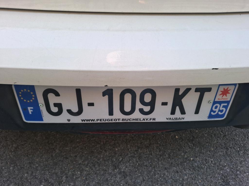 Peugeot 208 PureTech 100 S&S EAT8 Style 2022