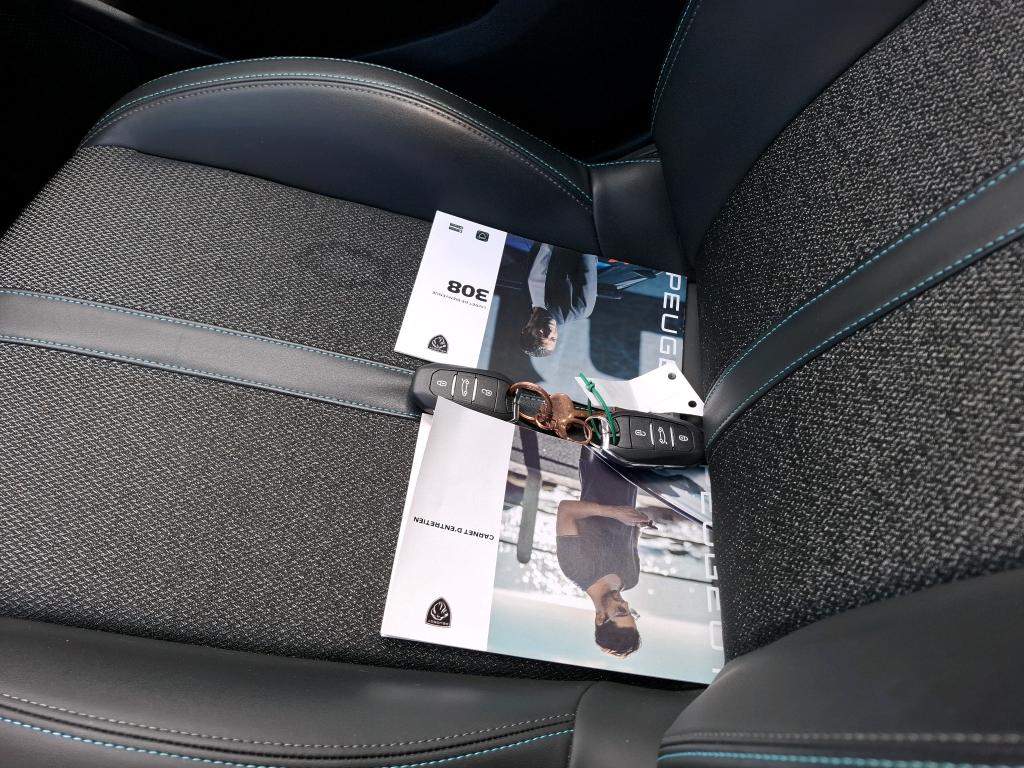 Peugeot 308 BlueHDi 130ch S&S EAT8 Allure Pack 2022