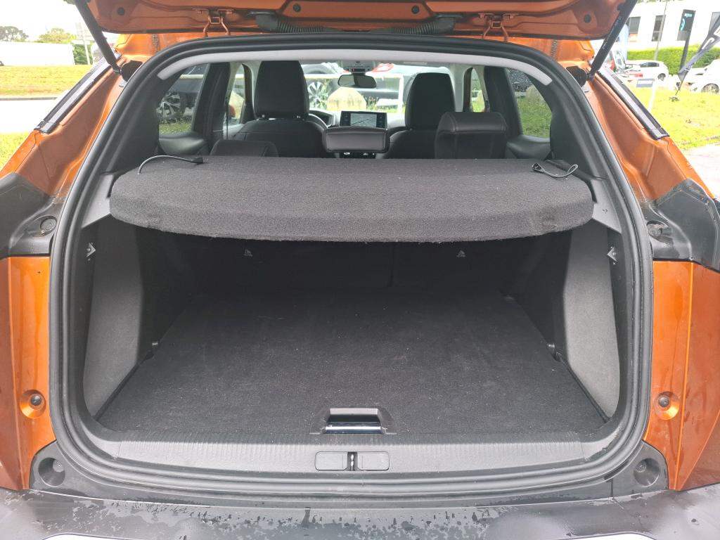 Peugeot 2008 PureTech 130 S&S BVM6 Allure Business 2021