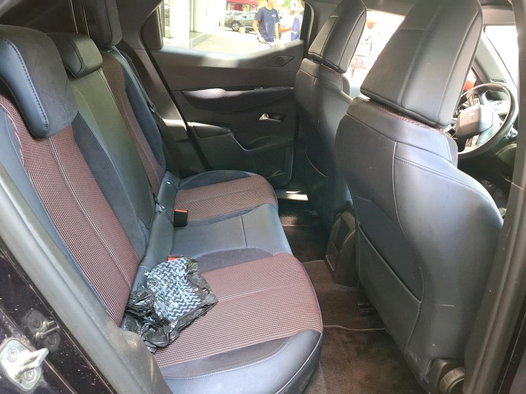 DS DS3 Crossback PureTech 155 EAT8 Ines de la Fressange Paris 2021
