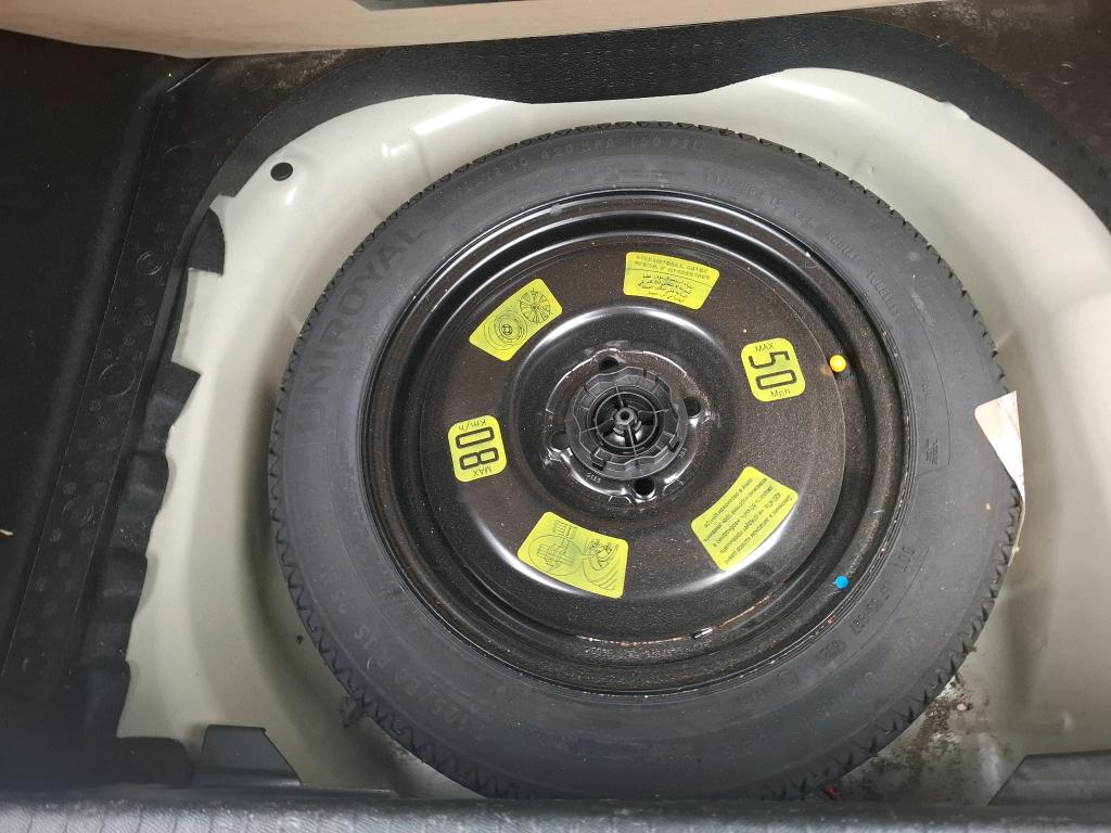 Peugeot 208 BLUEHDI 100 S&S BVM6 PREMIUM 2021