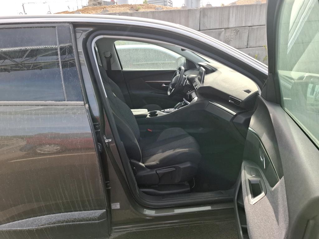 Peugeot 3008 BlueHDi 130ch S&S EAT8 Active Business 2020
