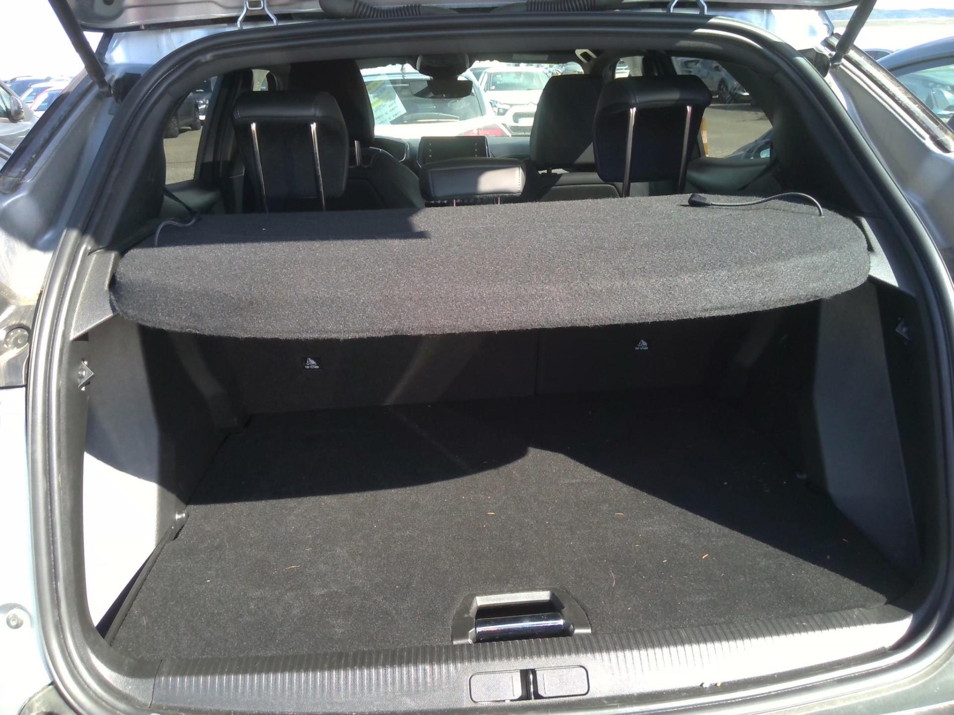 Peugeot 2008 Electrique 136 ch GT 2023