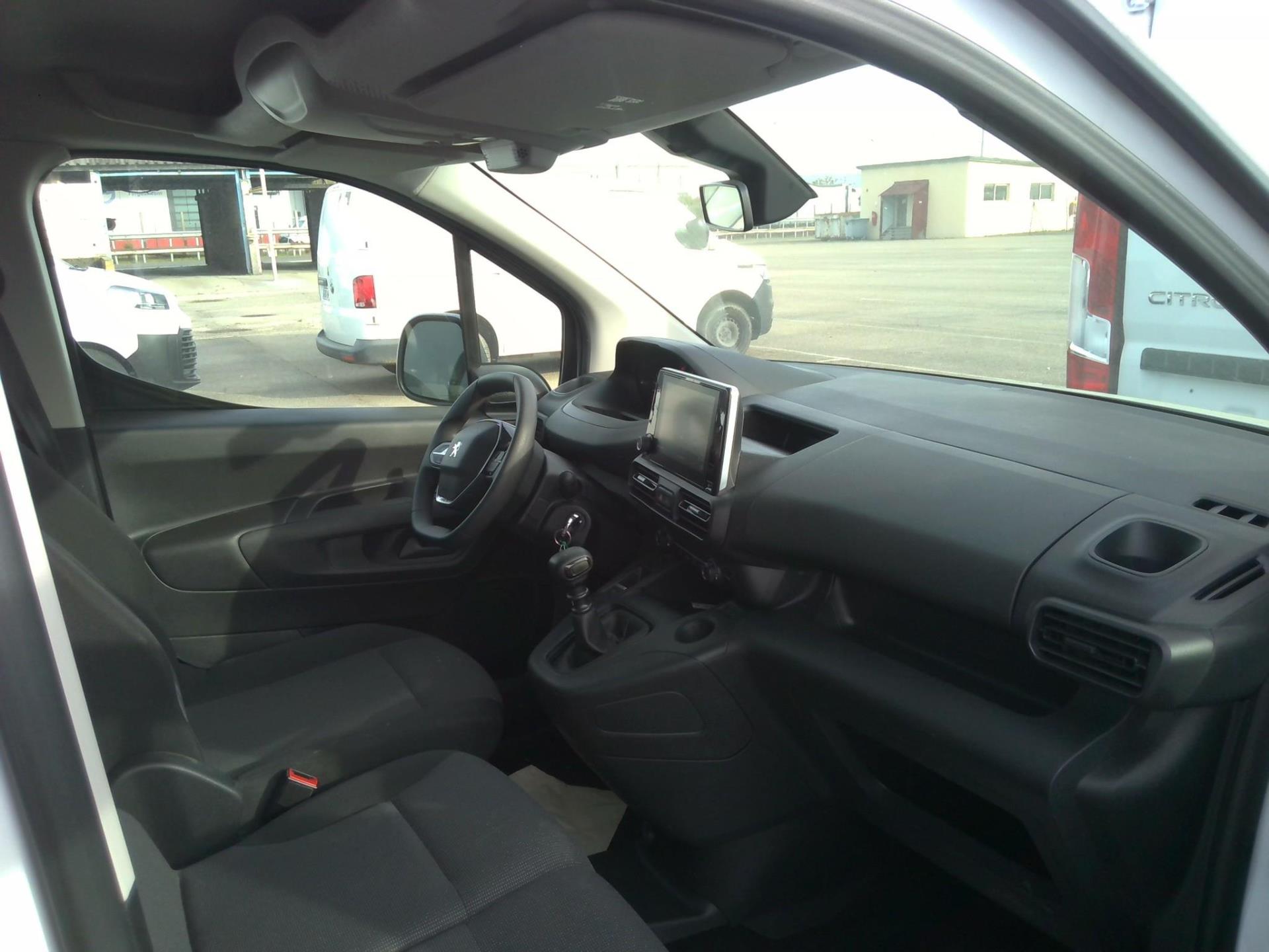Peugeot PARTNER FOURGON M 650 KG PURETECH 110 S&S BVM6 2023