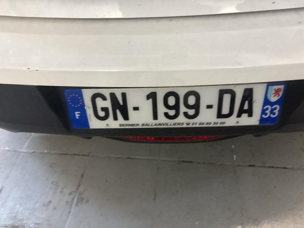 Peugeot 208 BlueHDi 100 S&S BVM6 Active 2023